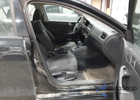 2012 Volkswagen Jetta 2.0L S z USA, uszkodzony, nr VIN 3VW2K7AJ3CM359974